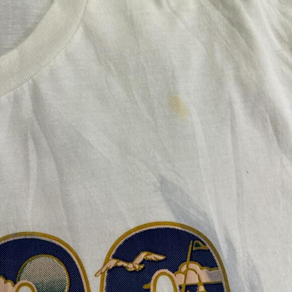 White 2000 La Paz Mexico Graphic Tee - Picture 3 of 6